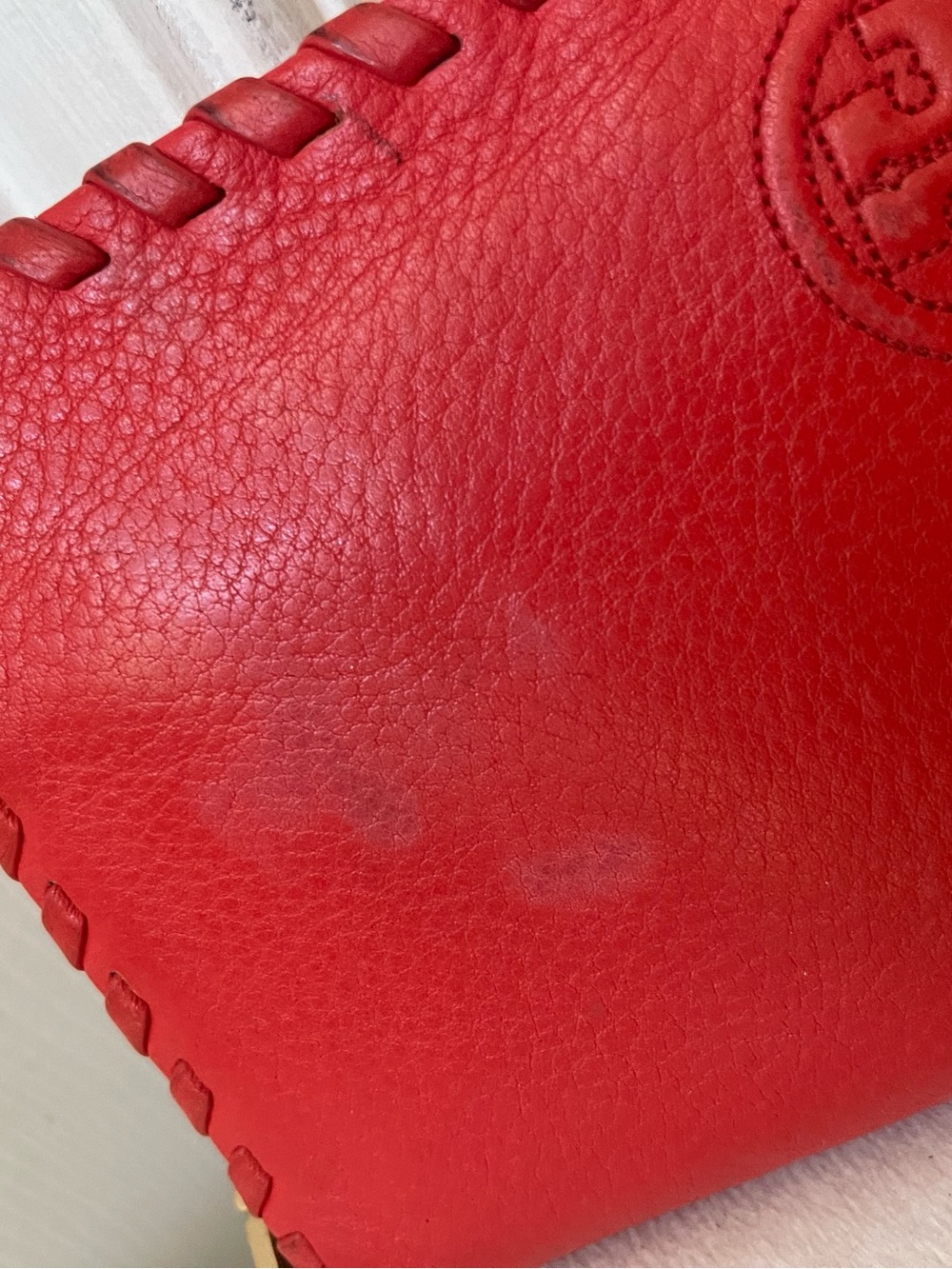 Tory Burch Red Leather Zip-Around Wallet with Whipstitch Trim - Picture 6 of 10